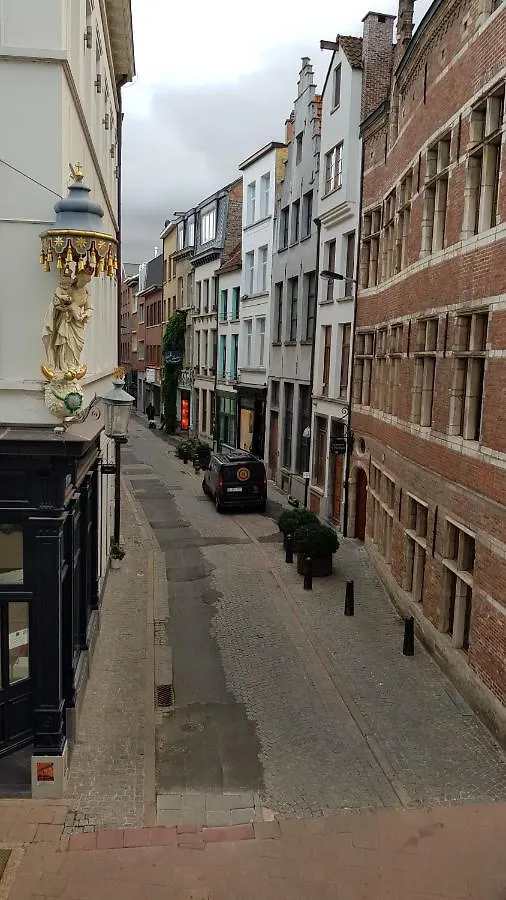 Bnb Antwerpen - Charmant Anversa